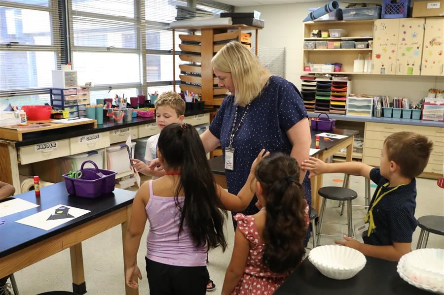  Mrs. Greengold and students