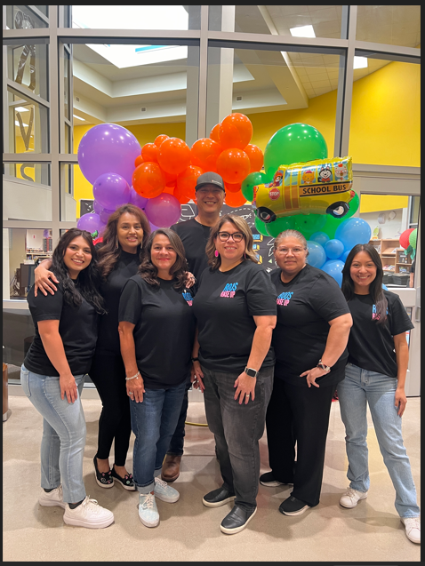 kinder team pic